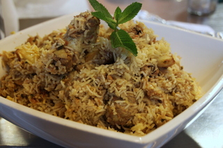 Onion Bhajis (frittierte Zwiebelbällchen)