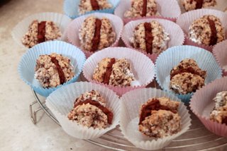Amaretti mit Schokolade